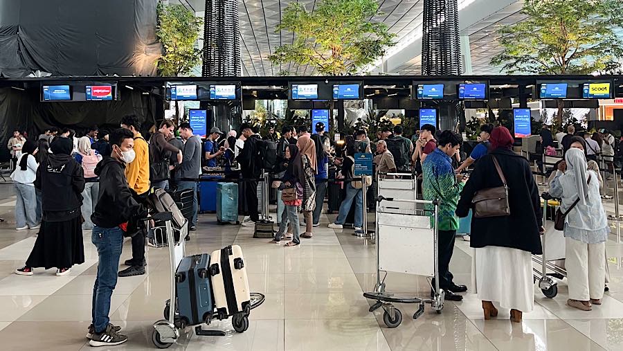 Suasana Terminal 3 Bandara Soekarno-Hatta kembali normal usai penutupan sementara pada Selasa (8/9/2026) (Bloomberg Technoz/Syailendra Hafiz Wiratama)