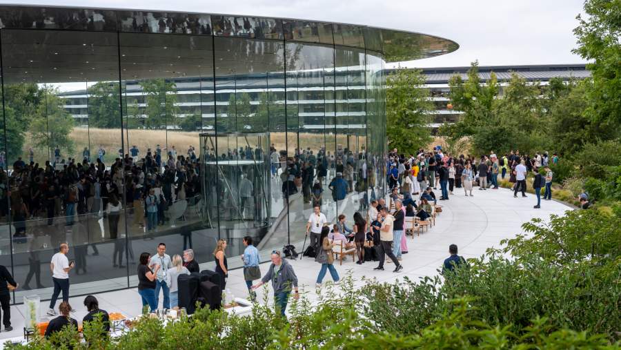 Lokasi Apple Event di Cupertino, California, AS.