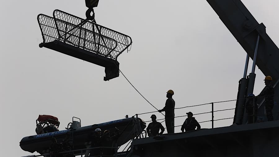 Tak hanya itu, kapal itu akan berganti nama menjadi Kapal Republik Indonesia (KRI) Sriwijaya. (Bloomberg Technoz/Andrean Kristianto)