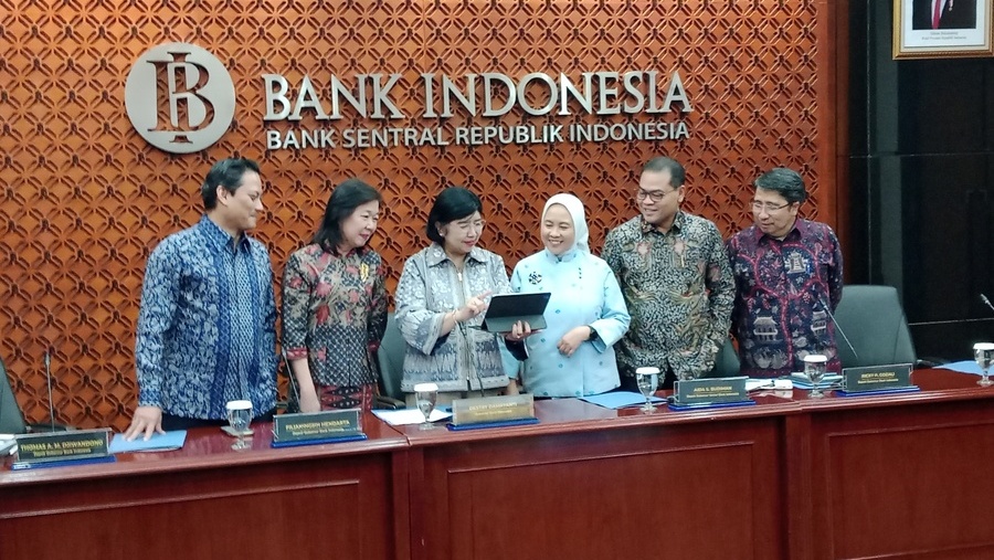 Dewan Gubernur Bank Indonesia dalam Rapat Dewan Gubernur, Rabu (23/9/2026) (Bloomberg Technoz/ Pramesti)