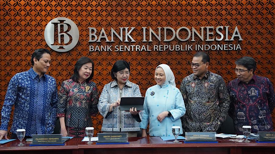 Konfrensi pers hasil Rapat Dewan Gubernur (RDG) Bank Indonesia di Gedung Bank Indonesia, Rabu (23/9/2026). (Bloomberg Technoz/Andrean Kristianto)