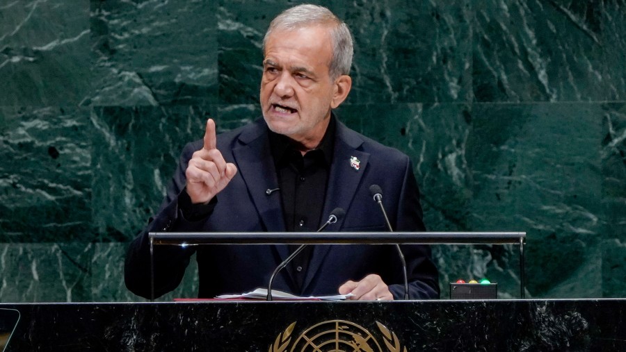 Presiden Iran Masoud Pezeshkian saat Sidang Majelis Umum PBB di New York pada 23 September. (Fotografer: John Lamparski/Bloomberg)