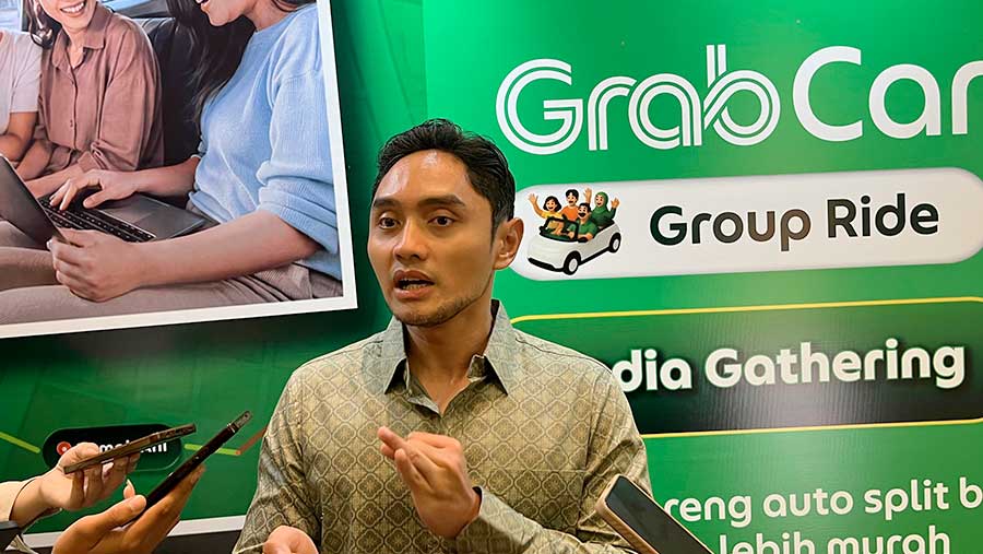 Grab Car Group Ride (Bloomberg Technoz)