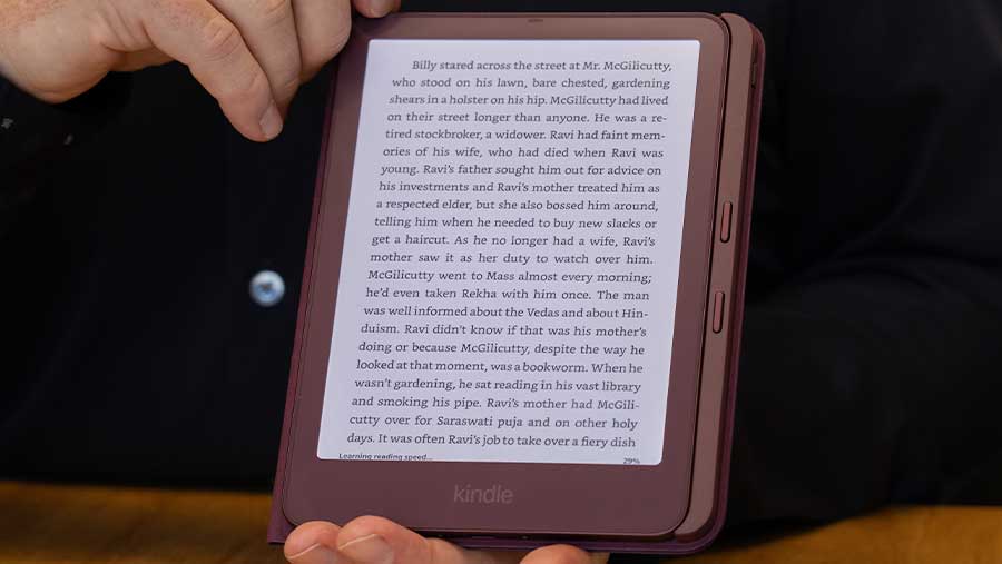 Kindle Baru Amazon Lebih Tipis, Lebih Ringan, dan Lebih Berwarna (Bloomberg)