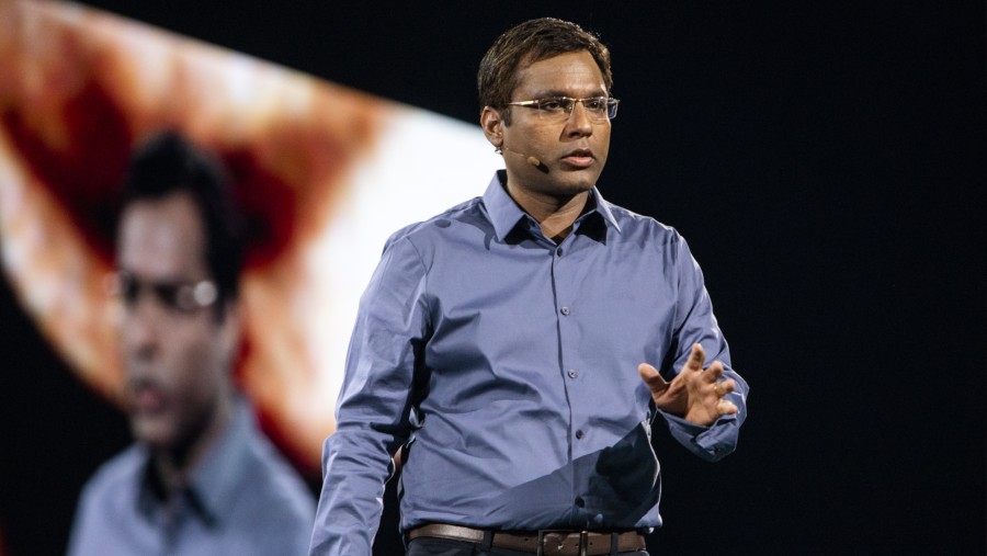 Rohit Prasad pada tahun 2019. (Bloomberg)
