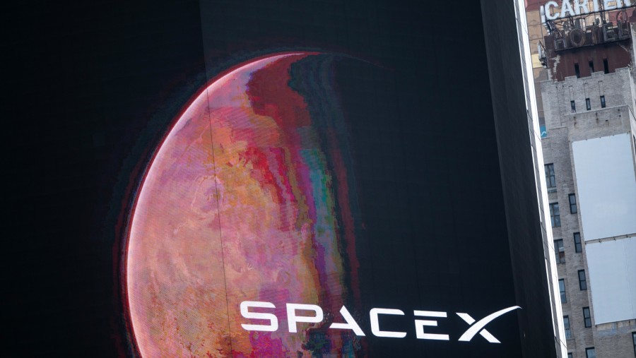 SpaceX. dok: Bloomberg