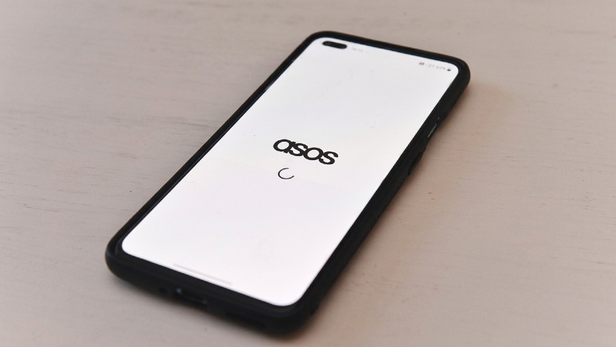 Asos Plc. dok: Bloomberg