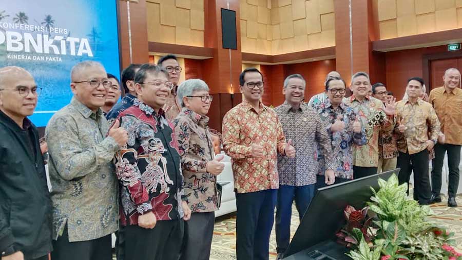 Pejabat kementerian keuangan menggelar konferensi APBN: Kinerja dan Fakta (Bloomberg Technoz/Pramesti)