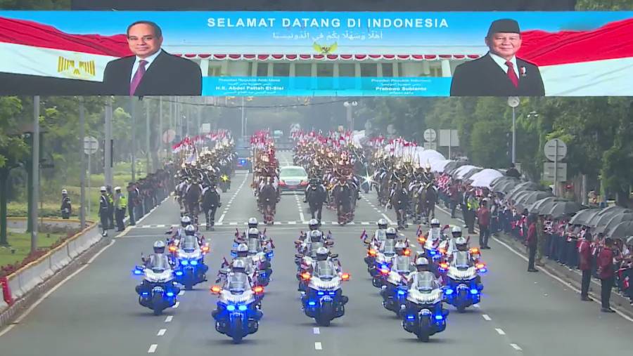 Presiden Mesir dari Halim Perdanakusuma, menuju Istana Negara, Jakarta, Sabtu, 10 Oktober 2026. (dok: Setpres)