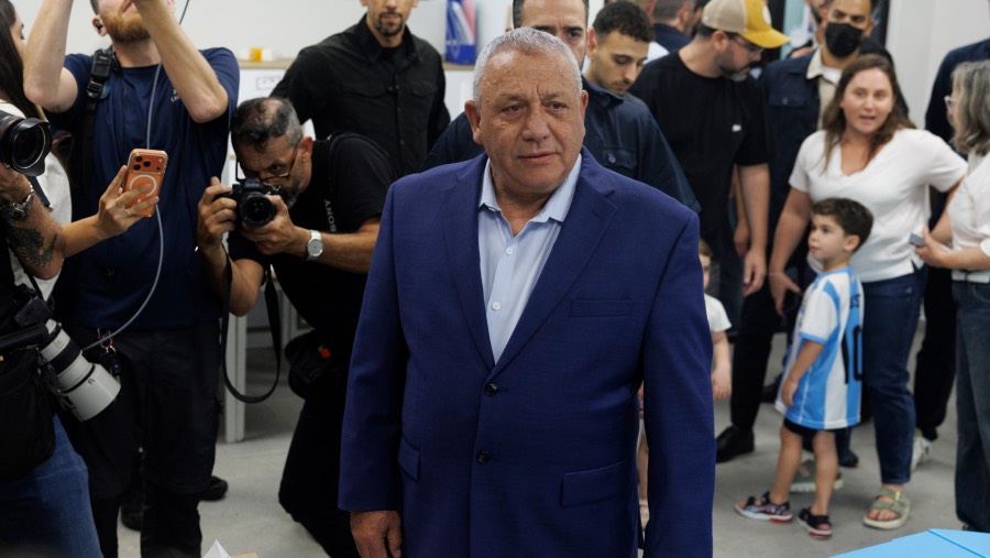 Pemimpin Partai Yashar, Gadi Eisenkot, menang sementara di Pemilu Israel. (Sumber: Kobi Wolf/Bloomberg)